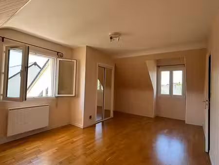 vends maison individuelle