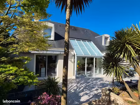 maison f5 de 152m² avec jardin et garage - belles prestations