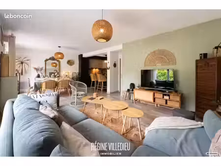 maison 5 pièces 93 m²