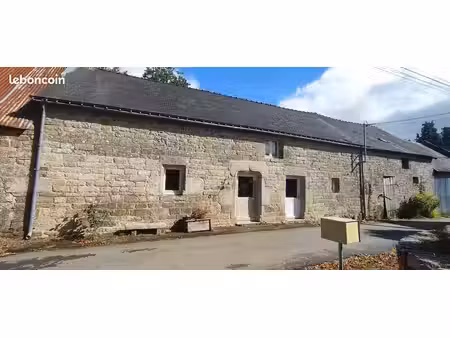 longère en pierre
