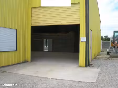 a louer bâtiment industriel de 180 m²