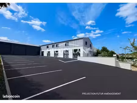 local commercial 168 m²
