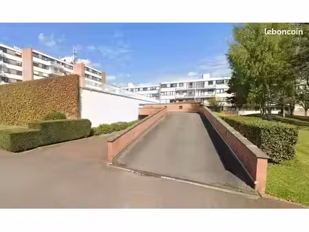 place de parking couverte - marcq-en-barœul
