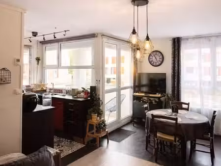 appartement 2 pièces 52 m²