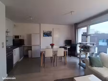 appartement t2 de 43m² – parking sécurisé – wasquehal