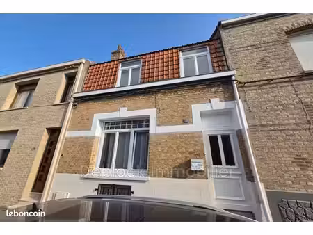 maison 4 pièces 102 m²