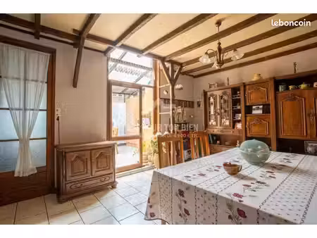 maison 3 pièces 82 m²