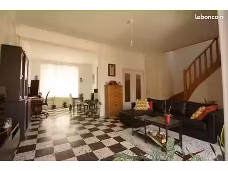 maison 5 pièces 131m² à lille avec garage et jardin