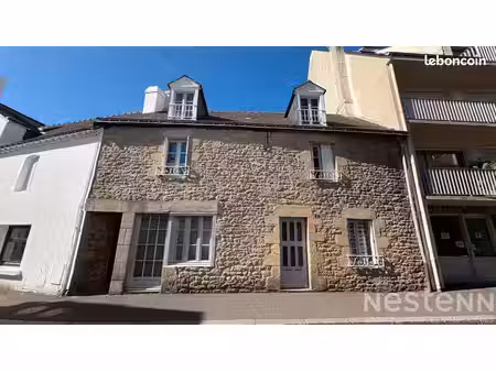 immeuble 7 pièces 150 m²