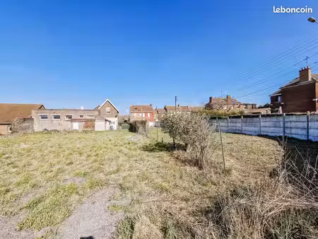 terrain 600 m² lourches
