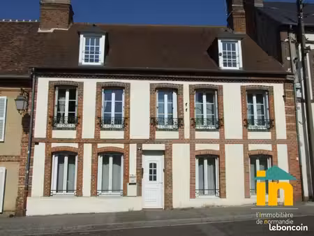 maison de ville 7 pièces 190 m²