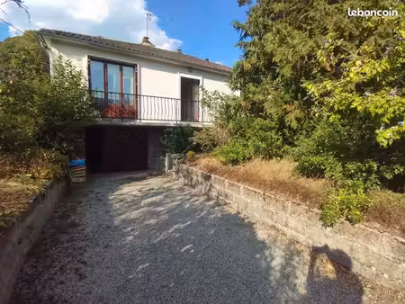 vend maison avec jardin