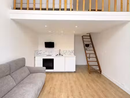 studio 1 pièce 30 m²