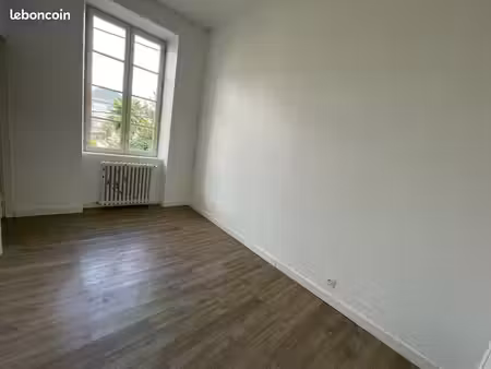 location appartement t4 - 3 chs - 97 m2