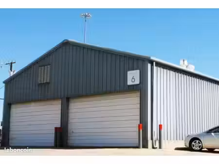 loue emplacement caravane  bateaux  stockage ou box  garde meuble et espace de rangement 2