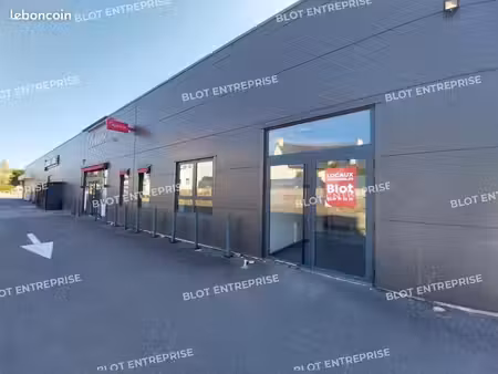 bureau 50 m²