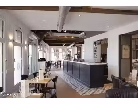 bar  brasserie 166 m² clermont
