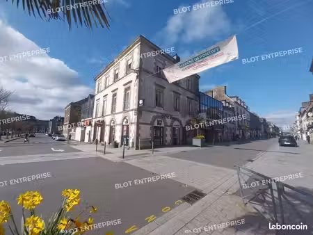 local commercial 66 m²