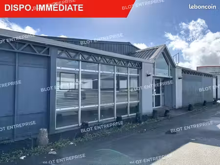 local commercial 830 m²