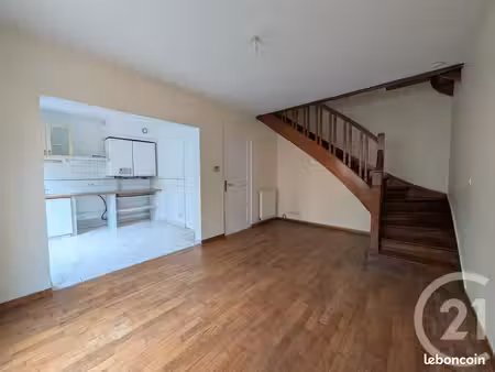 maison 5 pièces 80 m²