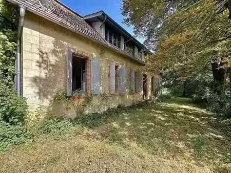 vente maison 9 pièces 260 m² à castelnau-magnoac (65230)  192 000 €