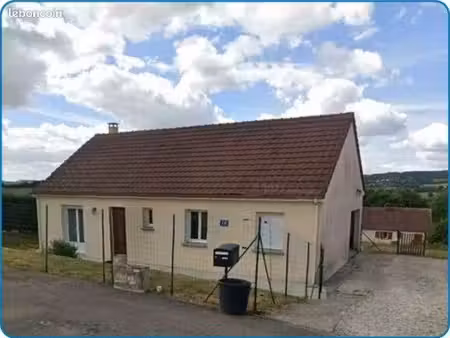 maison individuelle de plain-pied 81 m² – 3 chambres – jardin et garage – gacé
