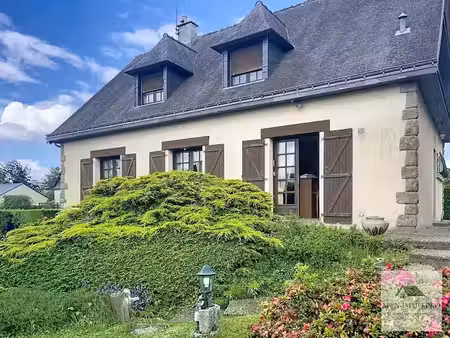 vente maison 8 pièces 150 m² à maen roch (35460)  176 500 €