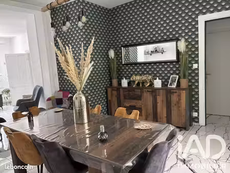 maison 5 pièces 156 m²