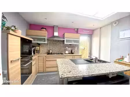 maison 5 pièces 119 m²