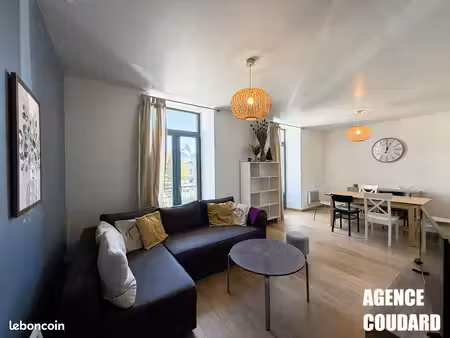appartement 3 pièces 64 m²