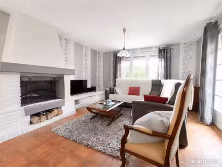 maison 5 pièces 140 m²