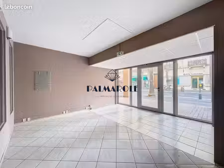 bureaux 73 m² perpignan
