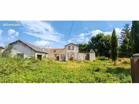 maison avec hangar à rénover