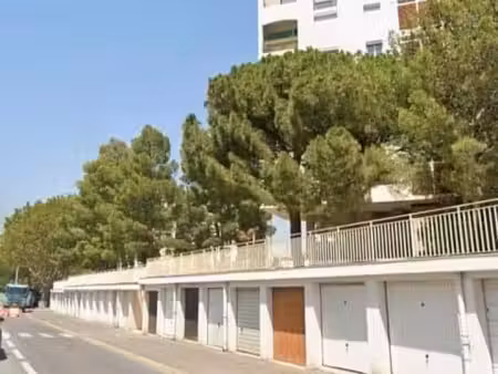 vends garage indépendant 13 m2