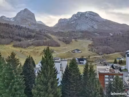 t2 rénové 32m2 proche piste vue exceptionnelle