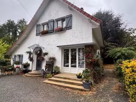 pavillon 6 pièces 105 m²