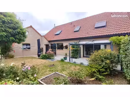 pavillon 6 pièces 143 m²