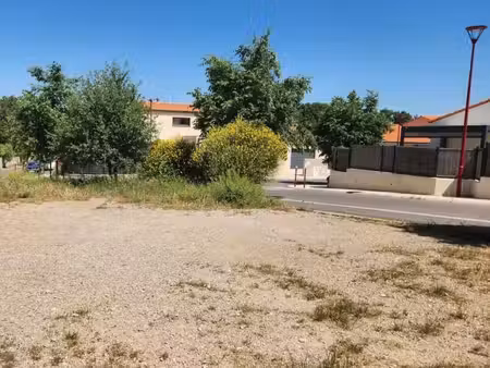 terrain 361 m² corbere
