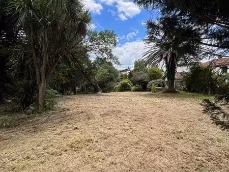 terrain à bâtir de 2500m2