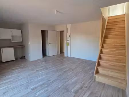 appartement duplex 2 chambres et cave