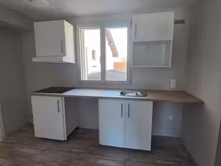 appartement 2 chambres et cave
