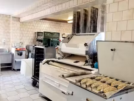 fonds de commerce boulangerie 220 m²