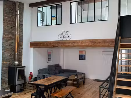 ancienne grange rénovée type f2 avec garage