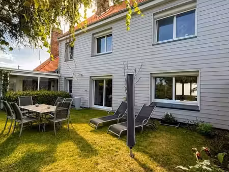 maison 8 pièces 138 m²