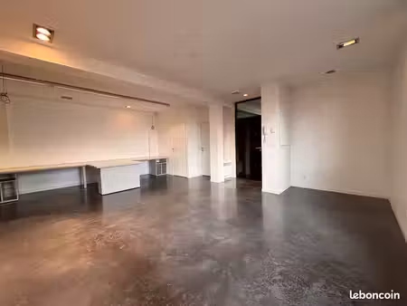 bureaux 95 m² câblés – 6 à 8 postes – roubaix gare jean-lebas