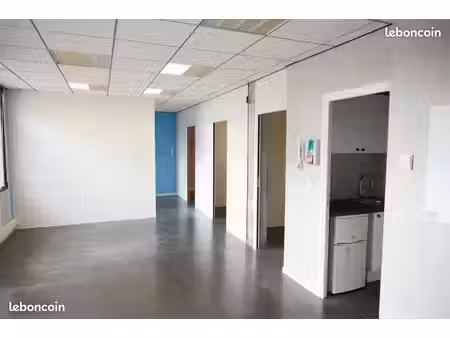cabinet paramédical / bureaux 70 m² – rdc – roubaix gare / la piscine