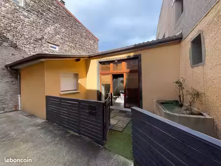 maison 3 pièces 60 m²