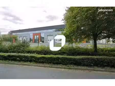 local d'activité 399 m²