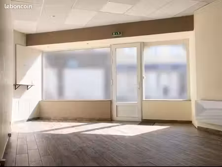 local commercial a louer