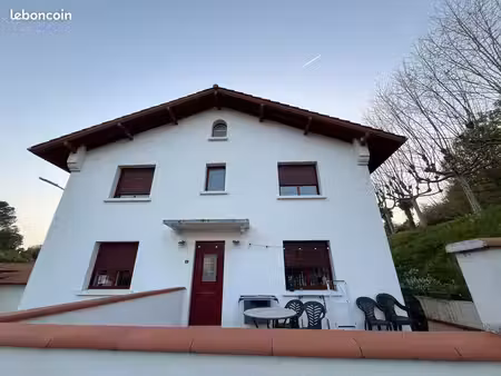 maison basque familiale